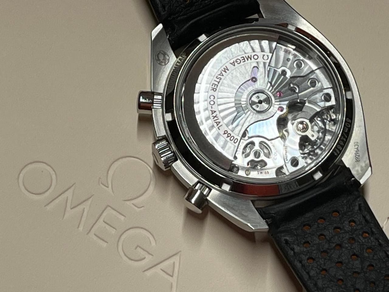 Omega Speedmaster Racing329.32.44.51.01.001 top condition