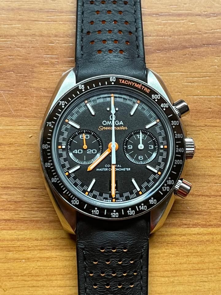 Omega Speedmaster Racing329.32.44.51.01.001 top condition