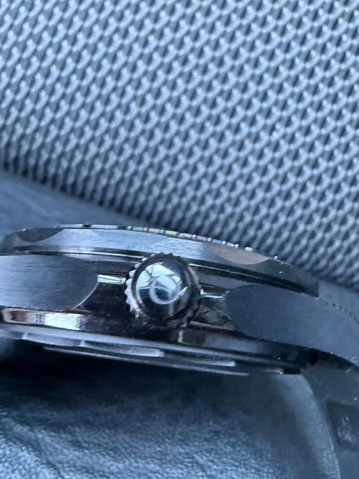 Omega Seamaster Diver 300 MCo-Axial Master Chronometer Orologio e scatola