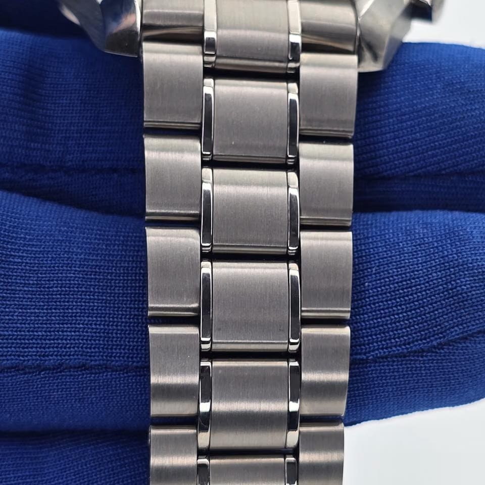Omega Speedmaster Moonwatch Chronograph Co-axial OMEGA Titanium Speedmaster 311.90.44.51.03.001 Blue Dial