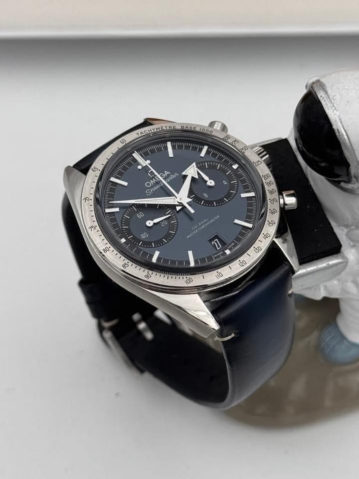 Omega Speedmaster '57 Blau B&P 2024 as new