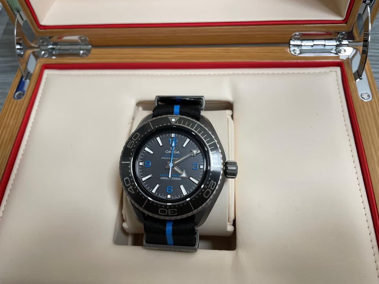 Omega Seamaster Ultra Deep 6000 MPlanet Ocean 6000 M Ultra deep full set unworn