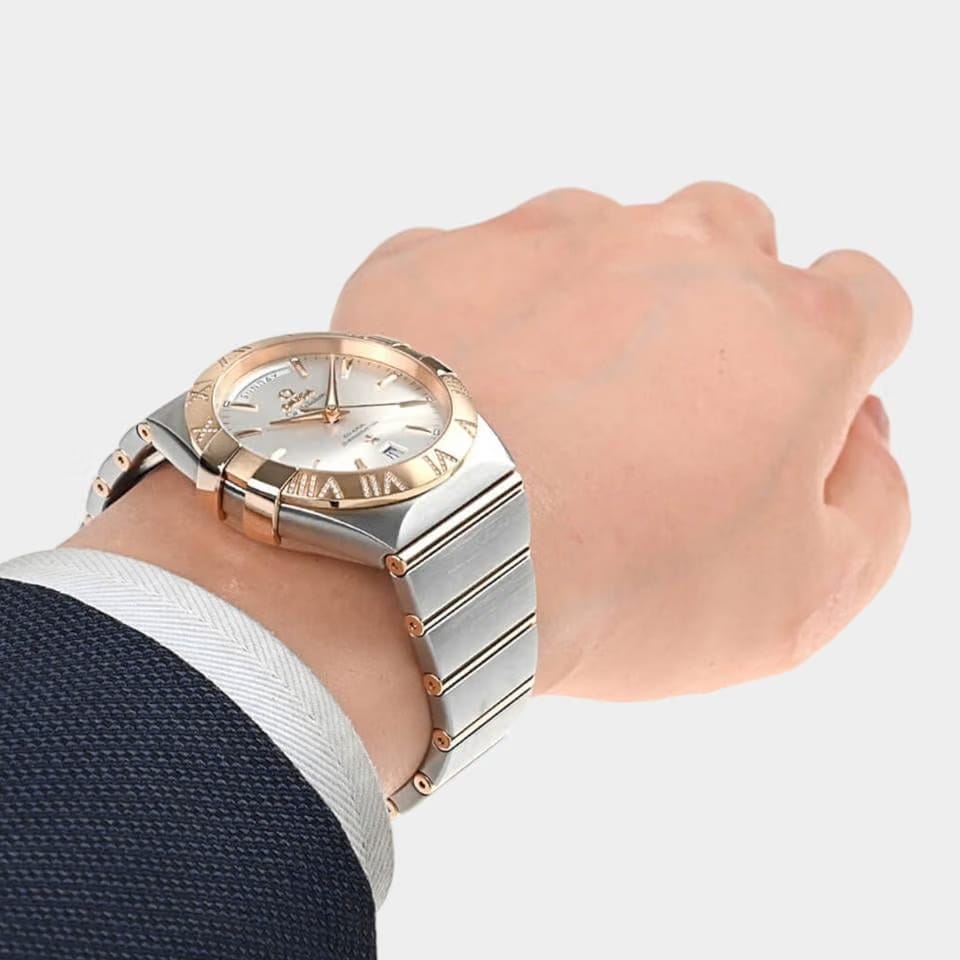 Omega Constellation Day-Date Steel&Red gold / 38 mm / Box&Papers / 123.25.38.22.02.001