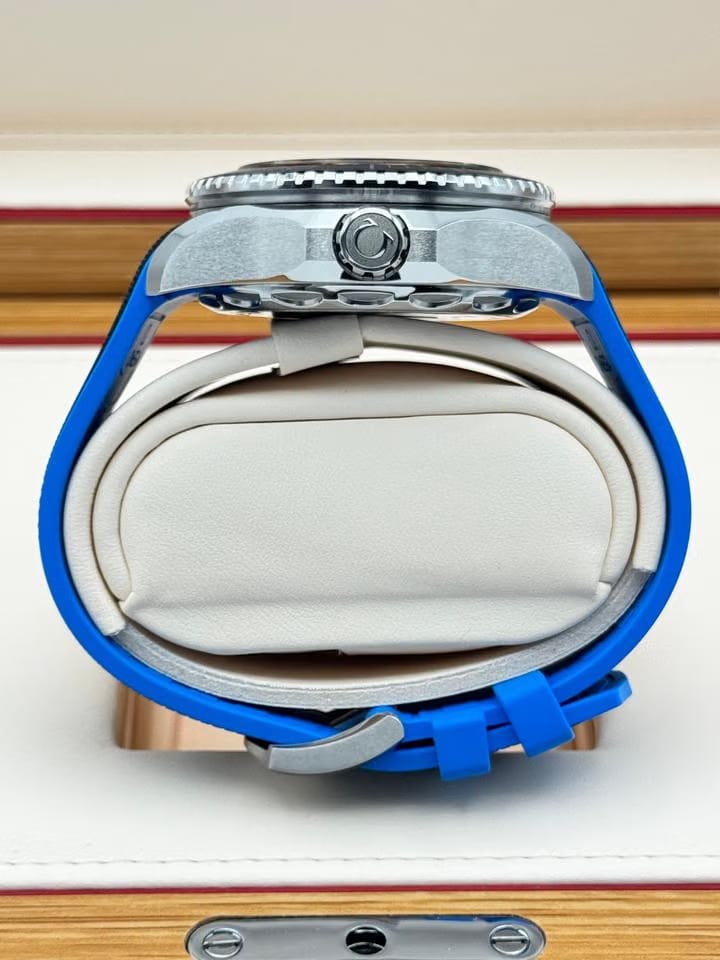 Omega Seamaster Ultra Deep 6000 MPlanet Ocean 6000 M Ultra Deep - 215.32.46.21.03.001 - New