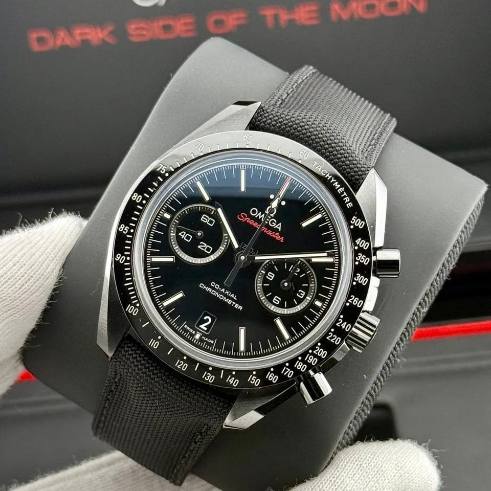 Omega Speedmaster Dark Side Of The Moon Full-Set 10/2023 | Unworn | Ungetragen | Keramik | Top