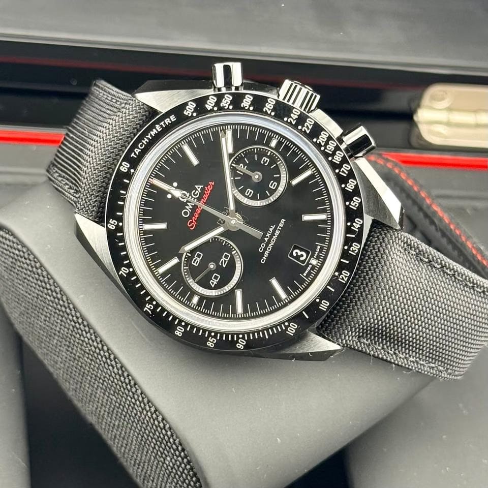 Omega Speedmaster Dark Side Of The Moon Full-Set 10/2023 | Unworn | Ungetragen | Keramik | Top
