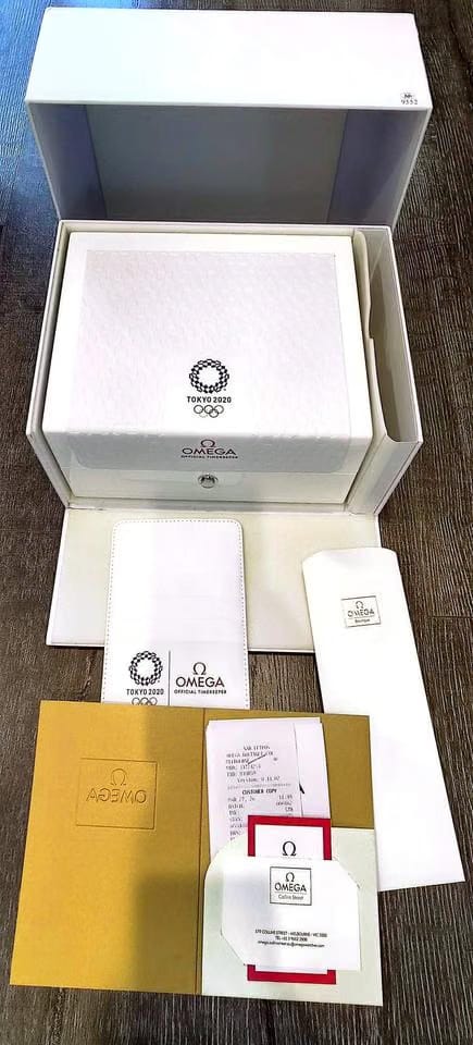 Omega Speedmaster Tokyo 2020 Rising Sun - Limited Edition - Box Serviced 11/24