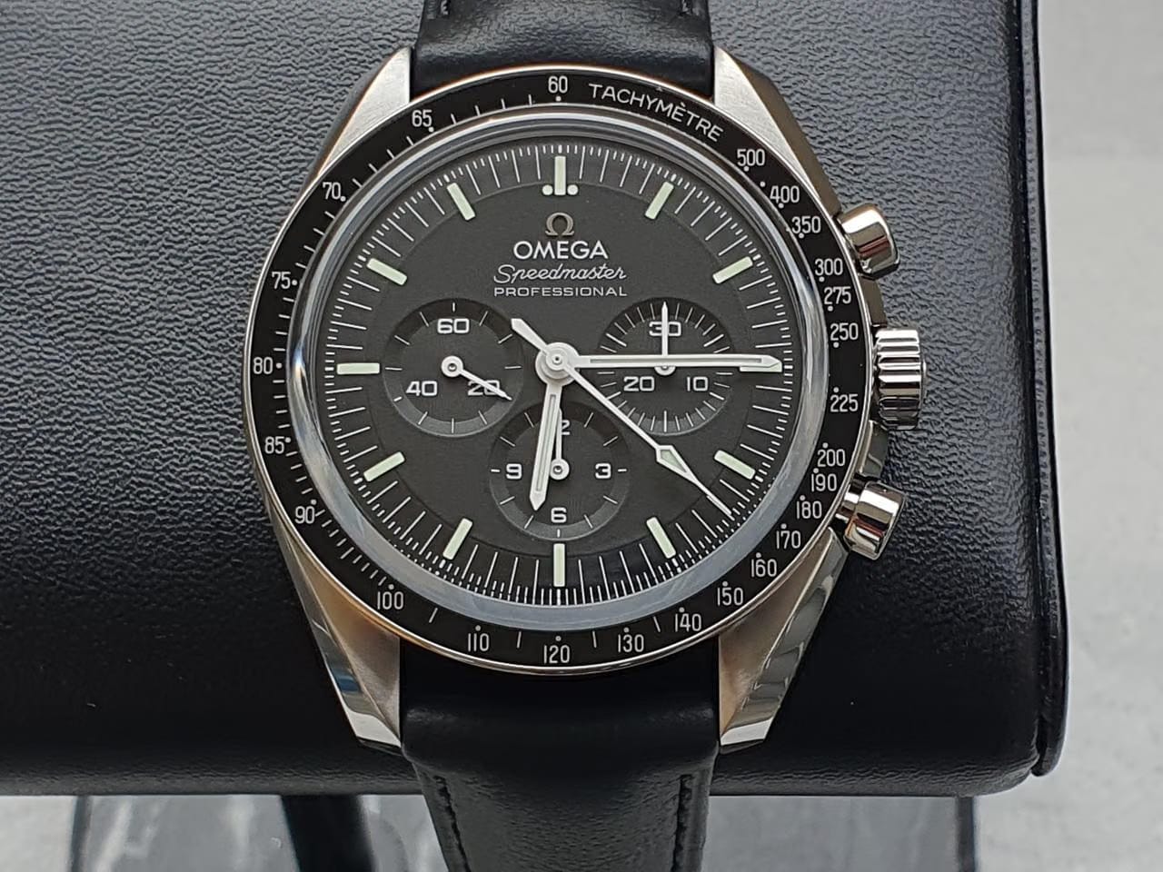 Omega Speedmaster Professional Moonwatchfull set | from 2026