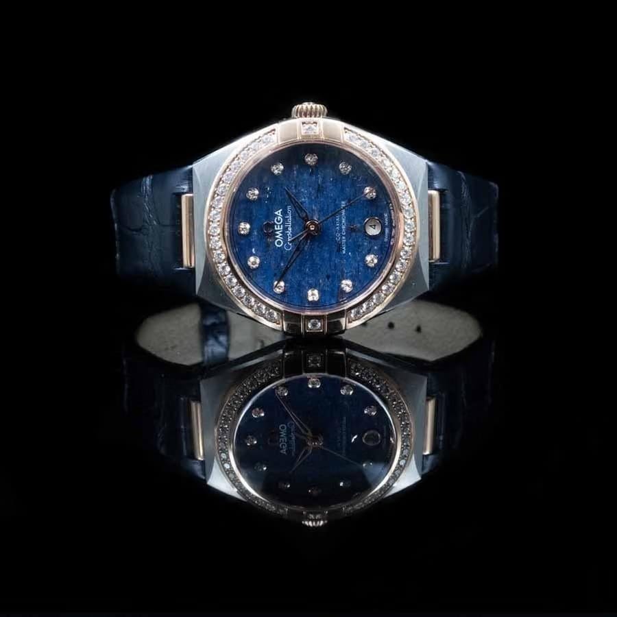Omega Constellation Ladies Blue Motif 29mm 131.28.29.20.99.003 (2026) - UNWORN Diamond Dial 18ct R/Gold Diamond Bezel S/Steel Blue Leather
