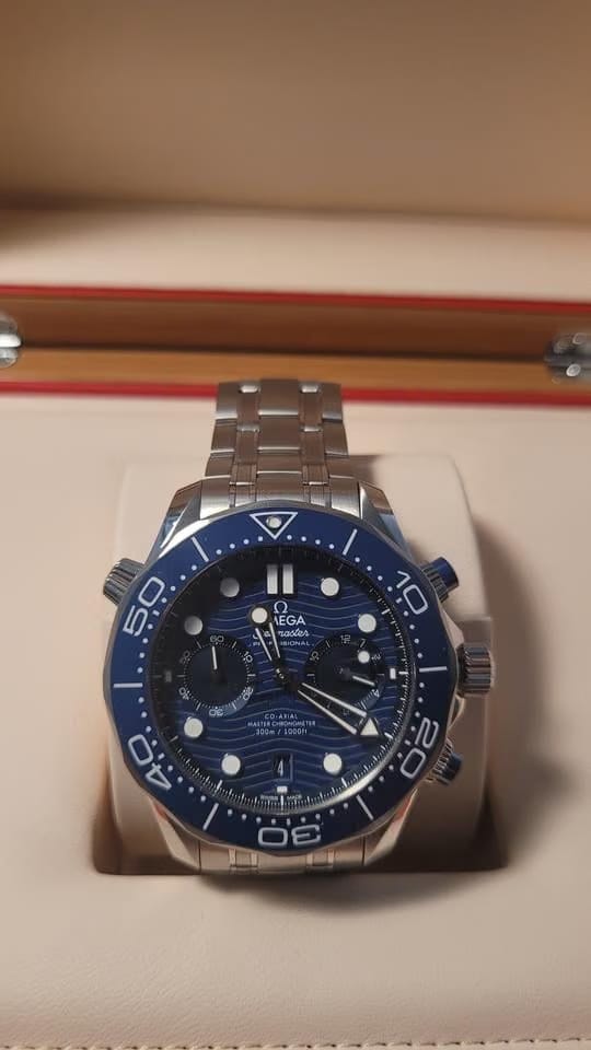 Omega Seamaster Diver 300 Mchronographe co axial master montre neuve set complet.