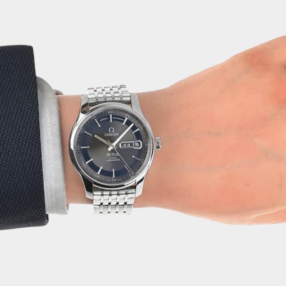 Omega De Ville Hour Vision Co-Axial Chronometer Annual Calendar Automatic / Steel / 41mm / Box&Papers / 431.30.41.22.06.001