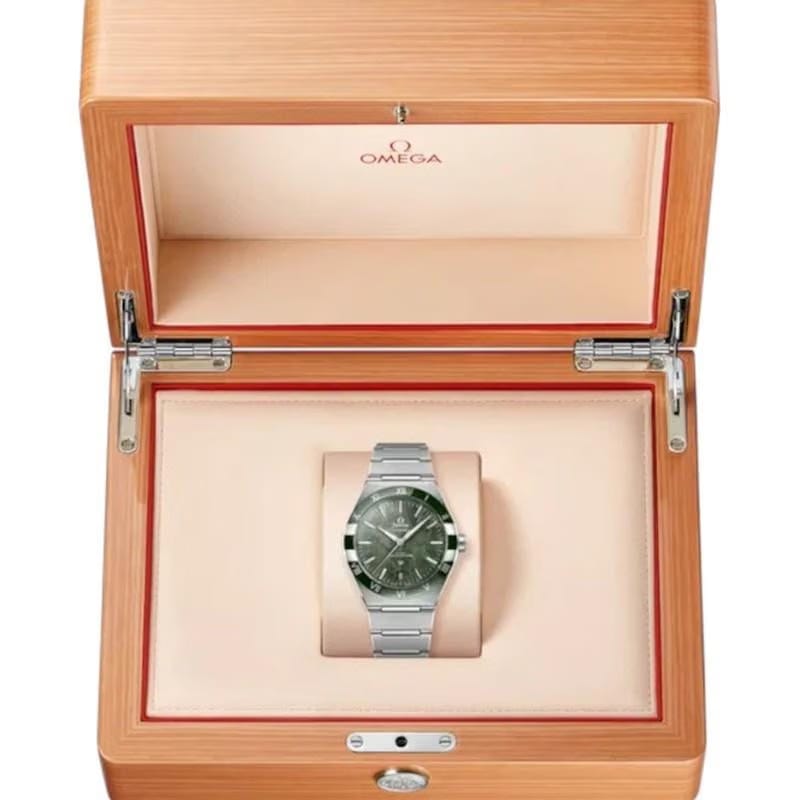 Omega Constellation Automatic Green Dial 41mm Stainless Steel 131.30.41.21.99.002 Transparent See Through Back