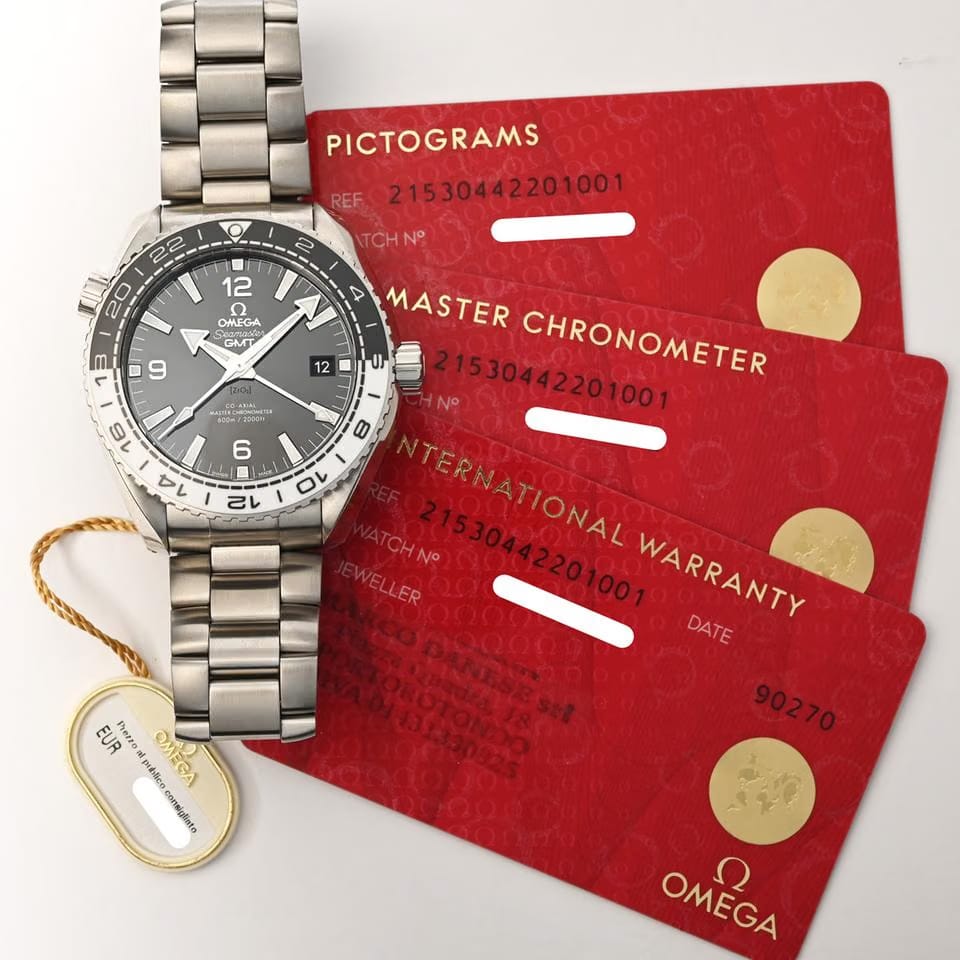 Omega Seamaster Planet Ocean GMT 215.30.44.22.01.001