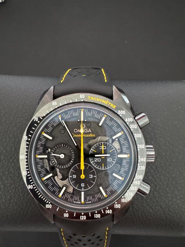 Omega Speedmaster Dark Side Of The Moon Mint condition Apollo 8