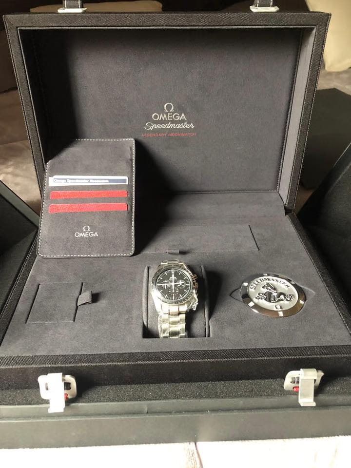 Omega Speedmaster Professional Moonwatch Moon Watch