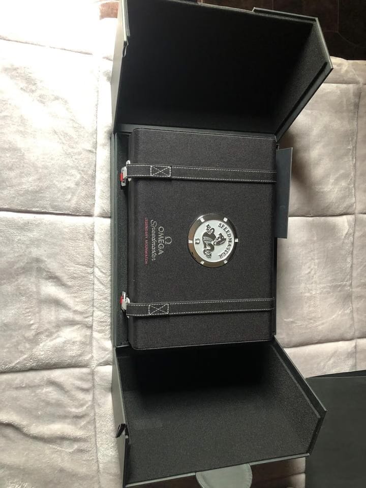 Omega Speedmaster Professional Moonwatch Moon Watch