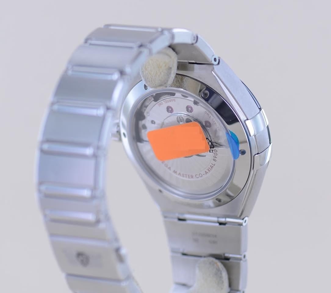 Omega Constellation41mm Green Meteroit Ceramic cal 8900 Master Chronometer B+P