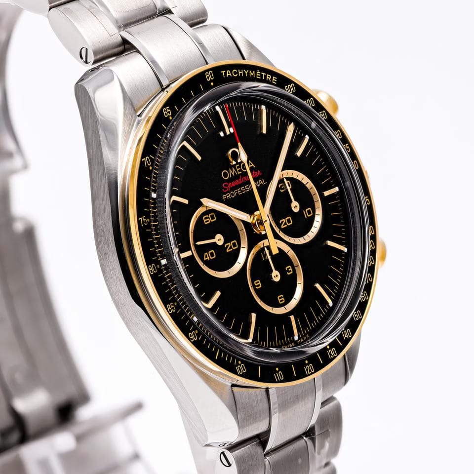 Omega Speedmaster Tokyo 2020 – 522.20.42.30.01.001 – NEW & Unworn – 09/2019 Full Set