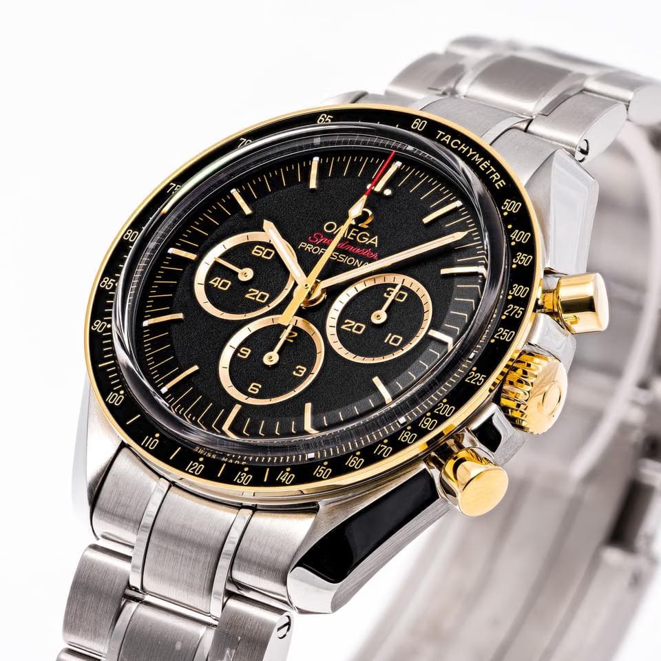 Omega Speedmaster Tokyo 2020 – 522.20.42.30.01.001 – NEW & Unworn – 09/2019 Full Set