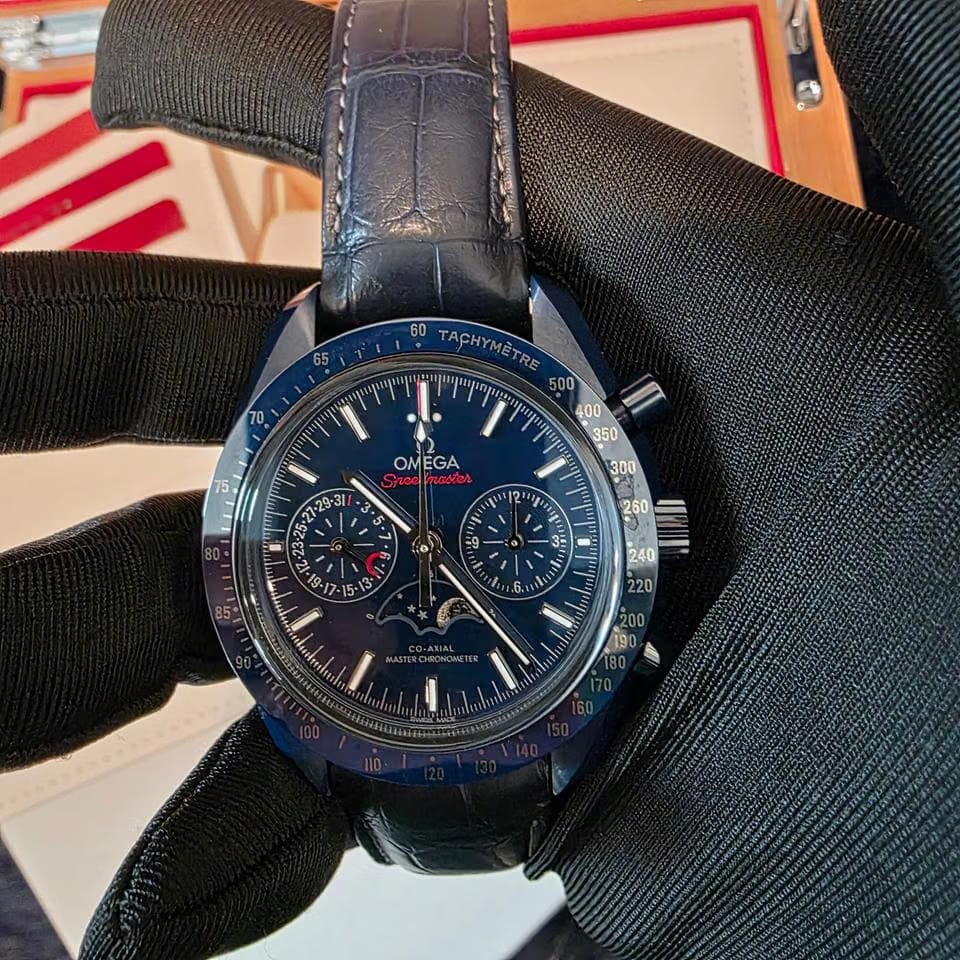 Omega Speedmaster Moonphase Moonwatch Moonphase 2020 Omega Speedmaster Moonphase "Blue Side of the Moon"