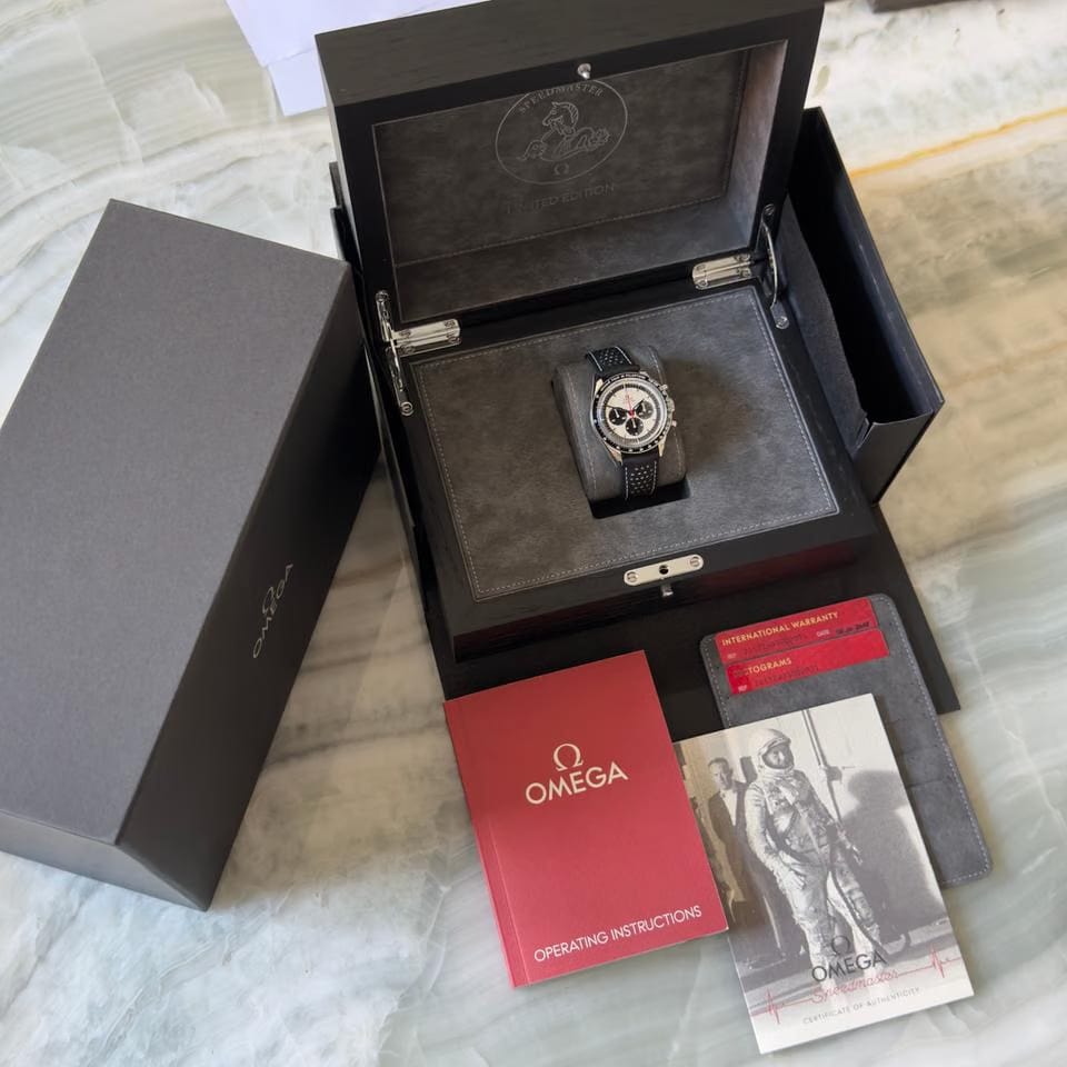 Omega Speedmaster Professional Moonwatch311.32.40.30.02.001