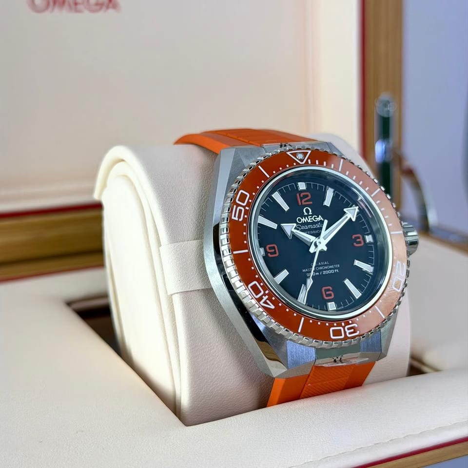 Omega Seamaster Planet Ocean600m 42 mm - 217.32.42.21.01.004
