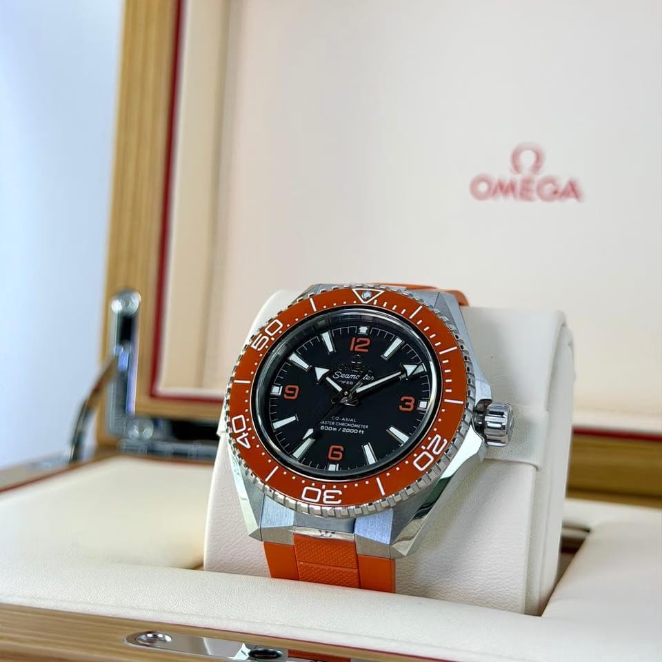 Omega Seamaster Planet Ocean600m 42 mm - 217.32.42.21.01.004