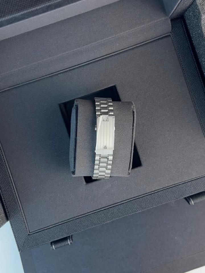 Omega Speedmaster Professional Moonwatch White Dial 42mm steel 310.30.42.50.04.001