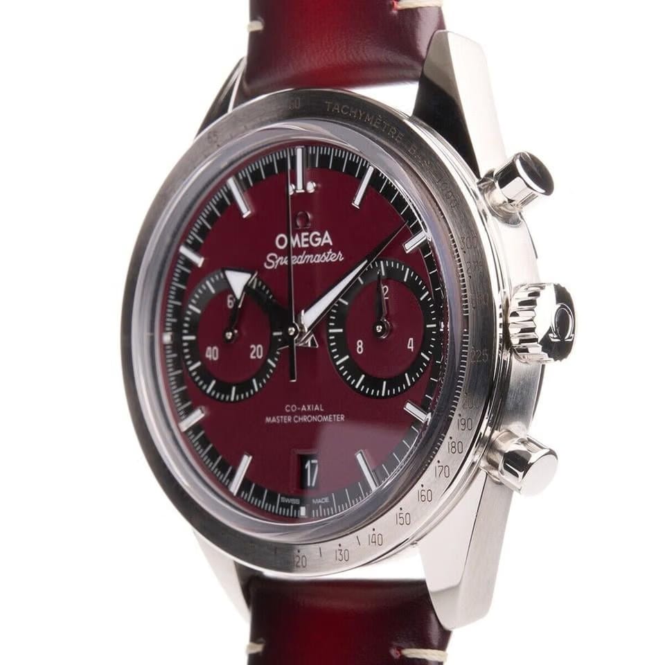 Omega Speedmaster '5740mm Burg dial 332.12.41.51.11.001