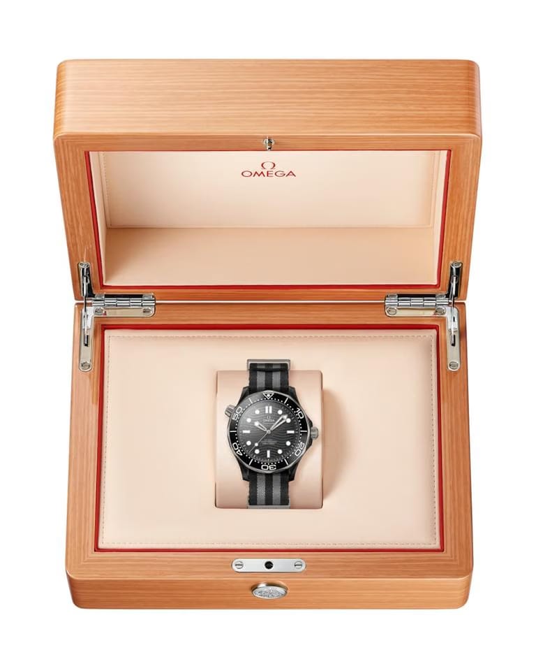 Omega Seamaster Diver 300 MUnworn 2026 Seamaster Diver 300 M Ref# 210.92.44.20.01.002 box and papers