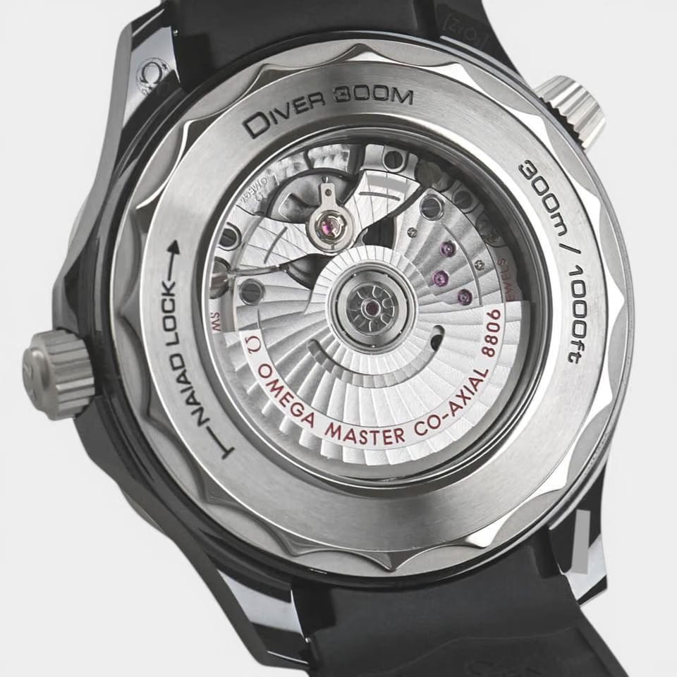 Omega Seamaster Diver 300 MTitanium&Ceramic / 43.5 mm / 210.92.44.20.01.001