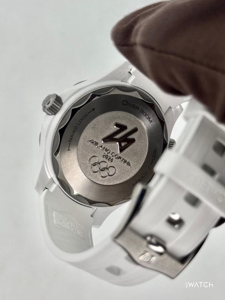 Omega Seamaster Diver 300 MNEW 2026 Seamaster Diver 300 M 43.5mm 522.92.44.20.04.001 White