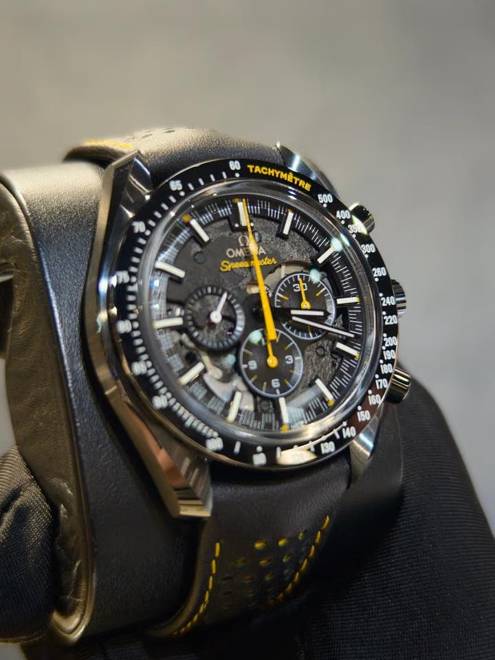 Omega Speedmaster Basel One Dark Side Of The Moon Apollo 8 speedmaster 5 years international warranty date 2026