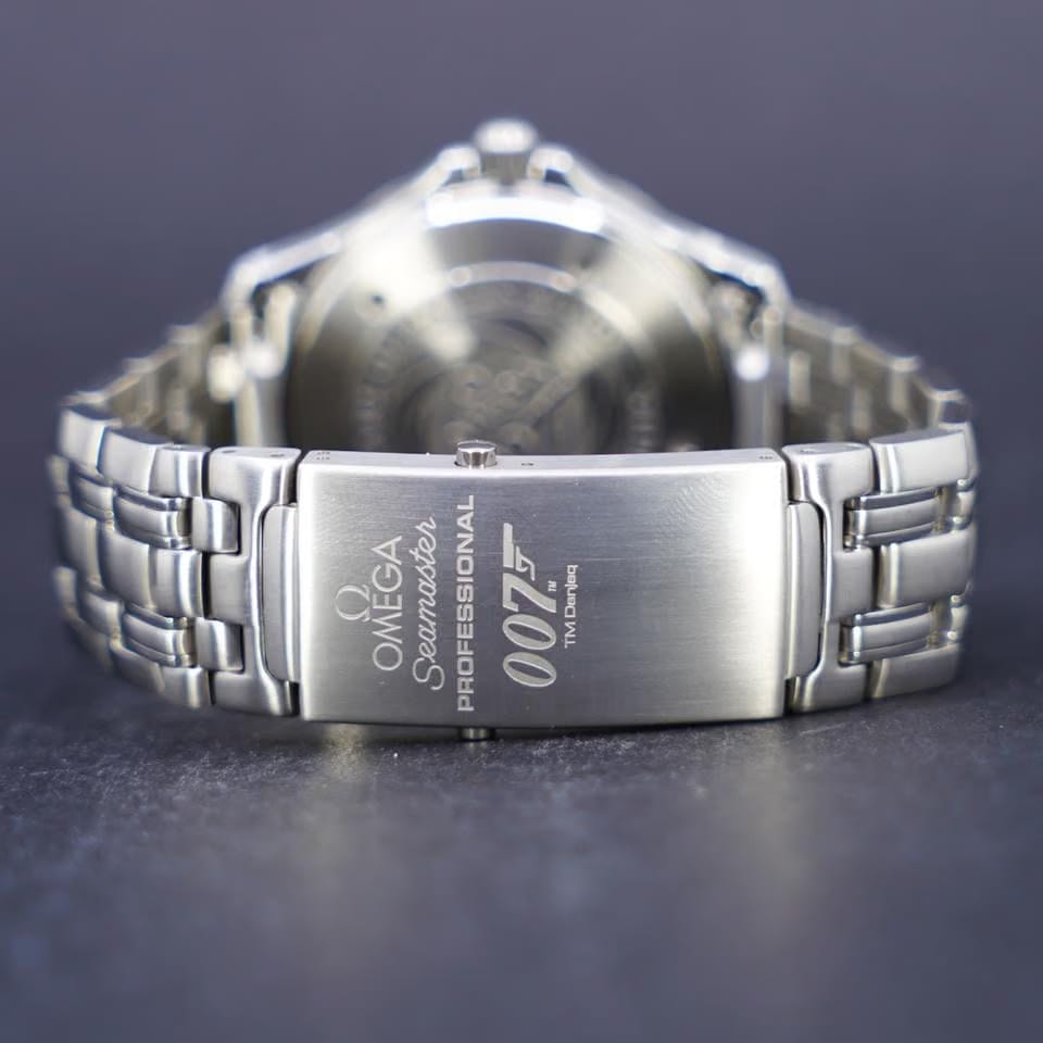 Omega Seamaster Diver 300 MJames fullset 007 from 2003 Never Worn