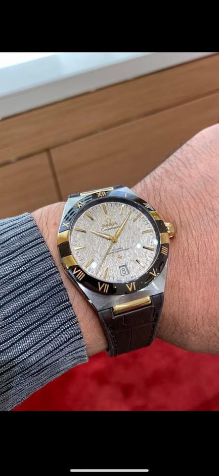 Omega Constellation131.23.41.21.06.002 Automatic Gold/Steel Like new & unworn