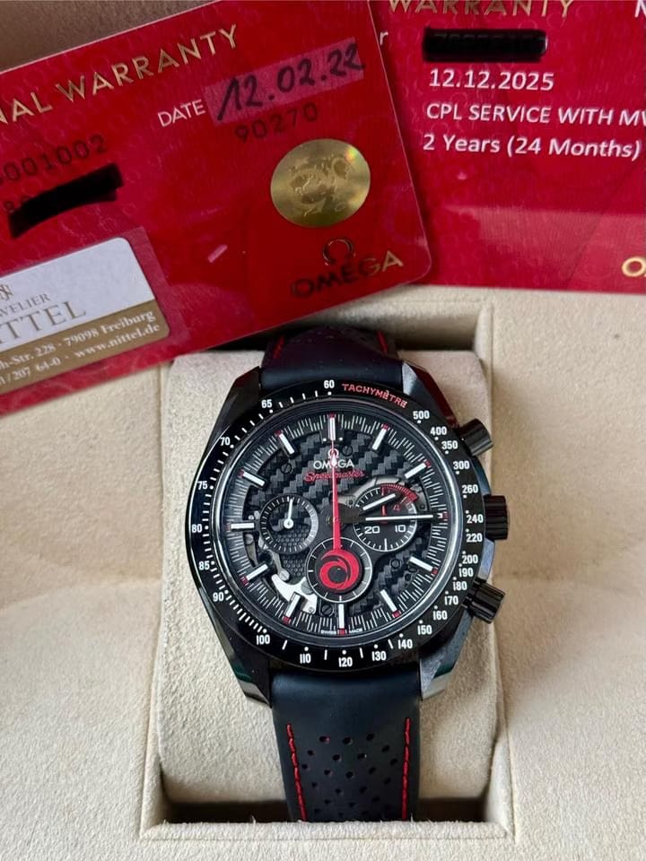 Omega Speedmaster Dark Side Of The Moon 'Alinghi' Unworn serviced by omega in 12-2025