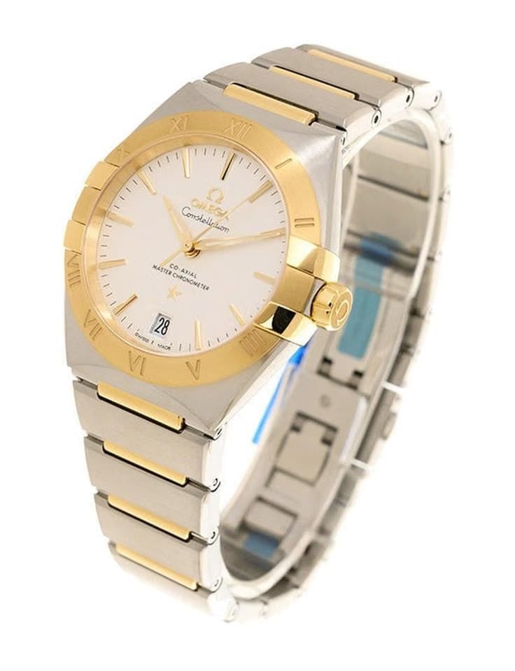 Omega Constellation36 mm otomatik saat 131.20.36.20.02.002