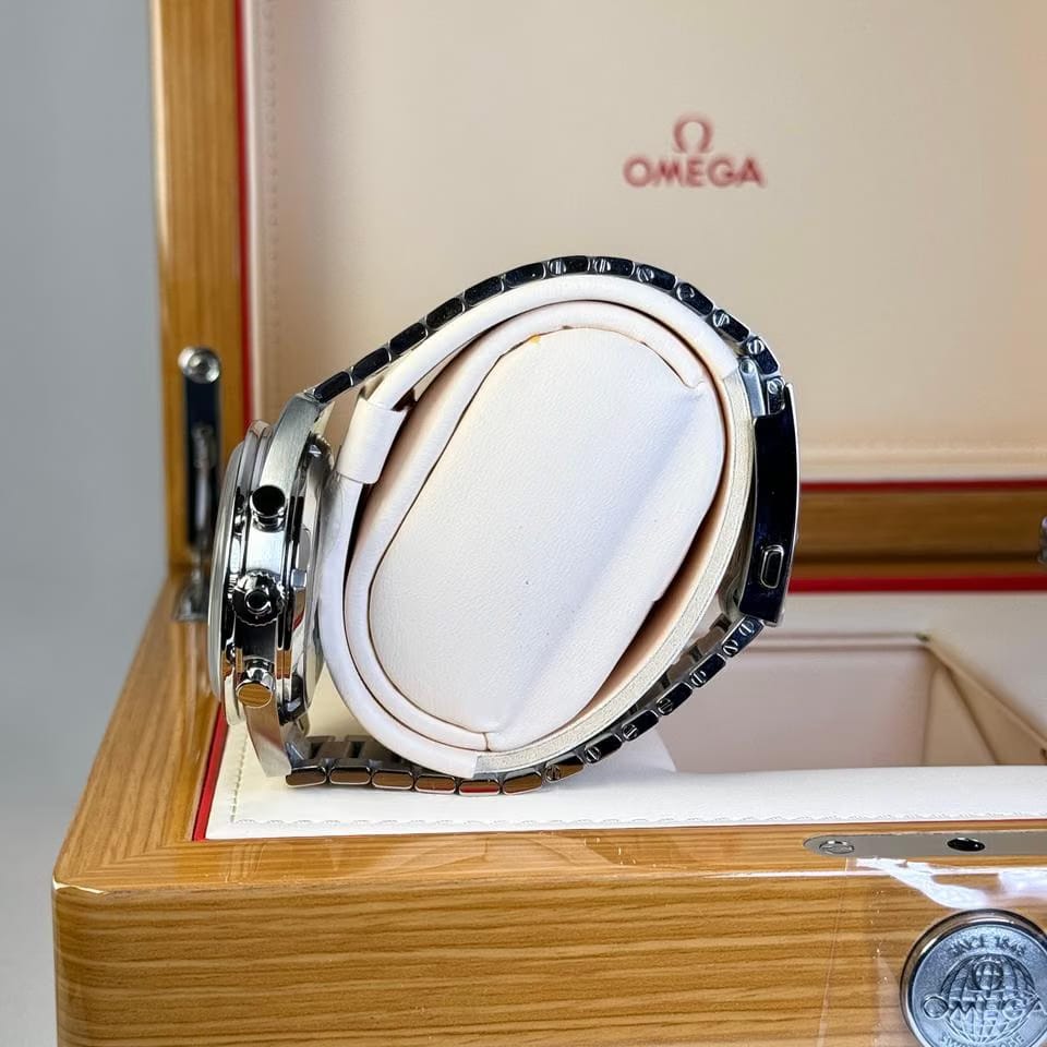 Omega Speedmaster '57 CHRONOGRAPH 40.50 mm - 332.10.41.51.11.001 - Bordeaux Dial