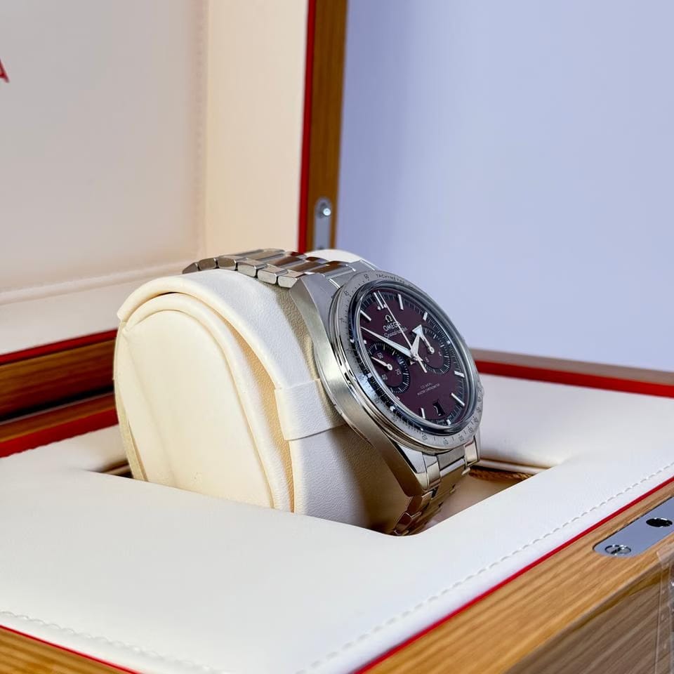 Omega Speedmaster '57 CHRONOGRAPH 40.50 mm - 332.10.41.51.11.001 - Bordeaux Dial