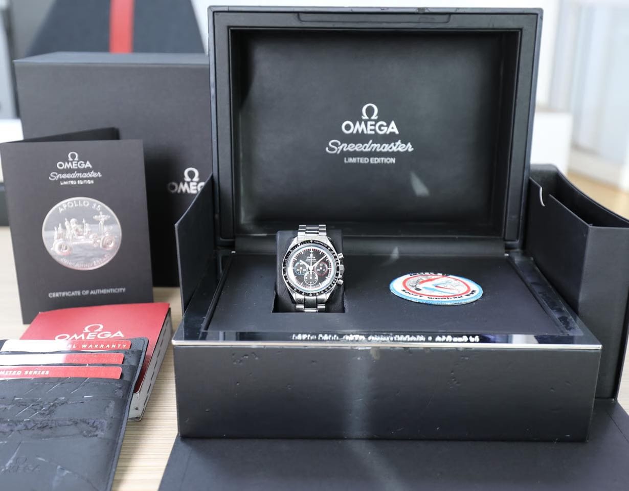 Omega Speedmaster Professional Moonwatch Apollo 15 - 40th Anniversary Limited Edition - Unworn - Full Set