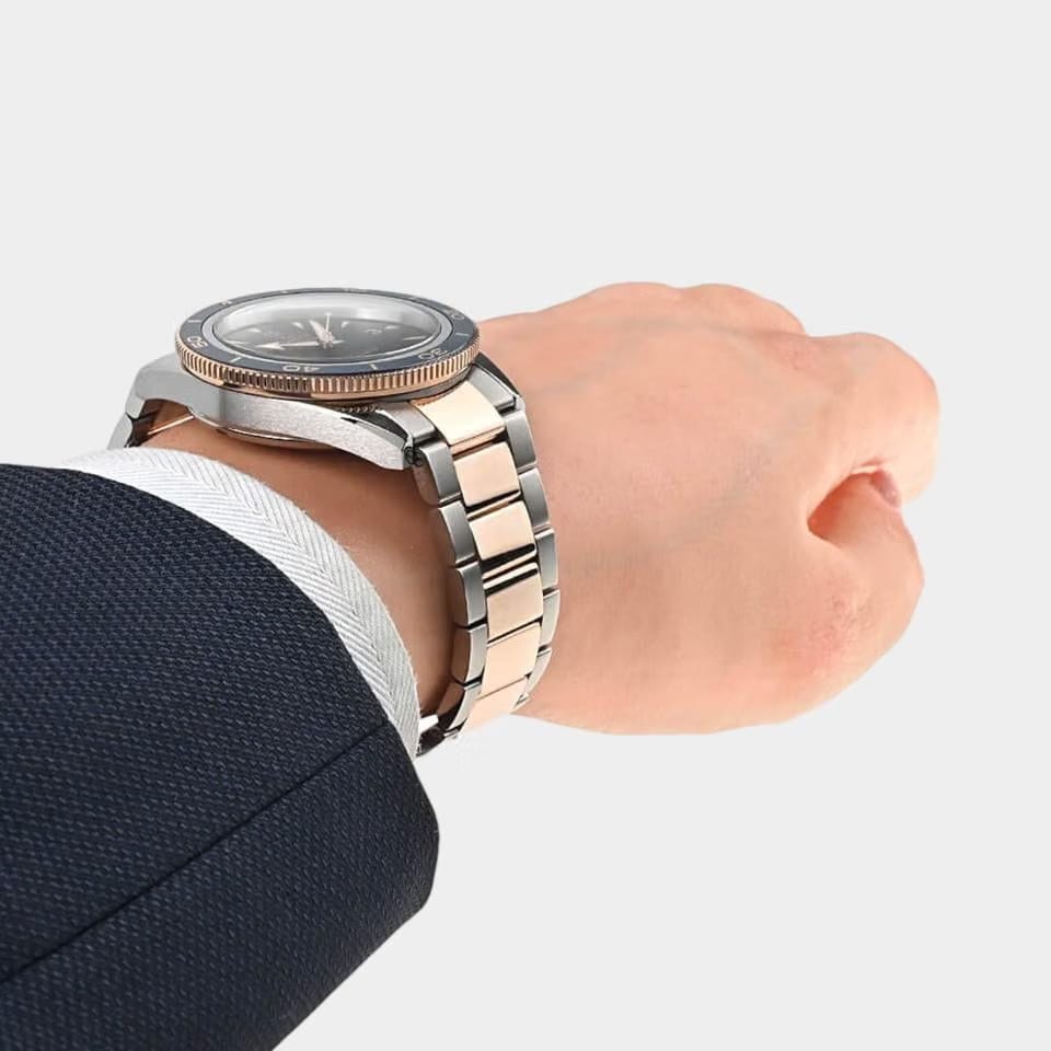 Omega Seamaster 300 Titanium&Sedna gold / 41 mm / 233.60.41.21.03.001