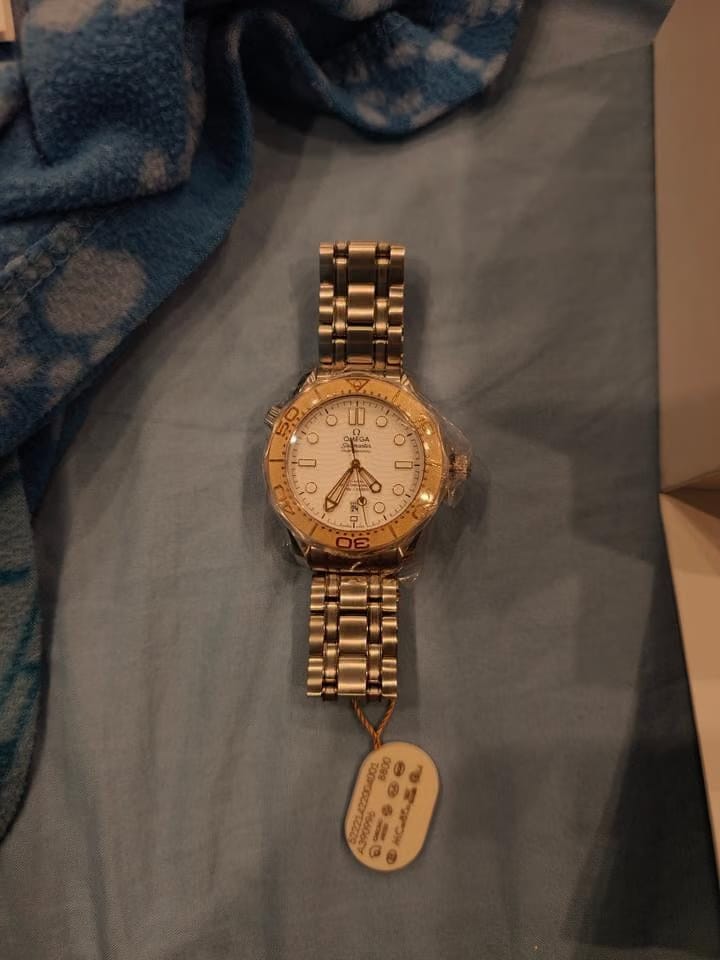 Omega Seamaster Diver 300 MParis 2024