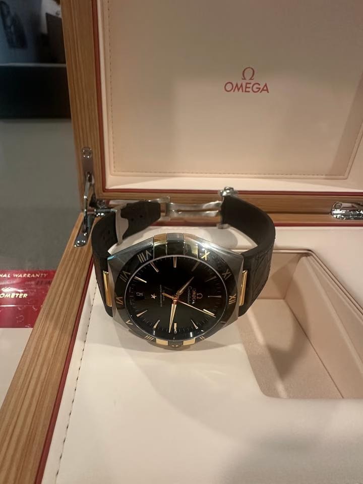 Omega Constellation18k Gold & Green Alligator - Co-Axial Master Chronometer