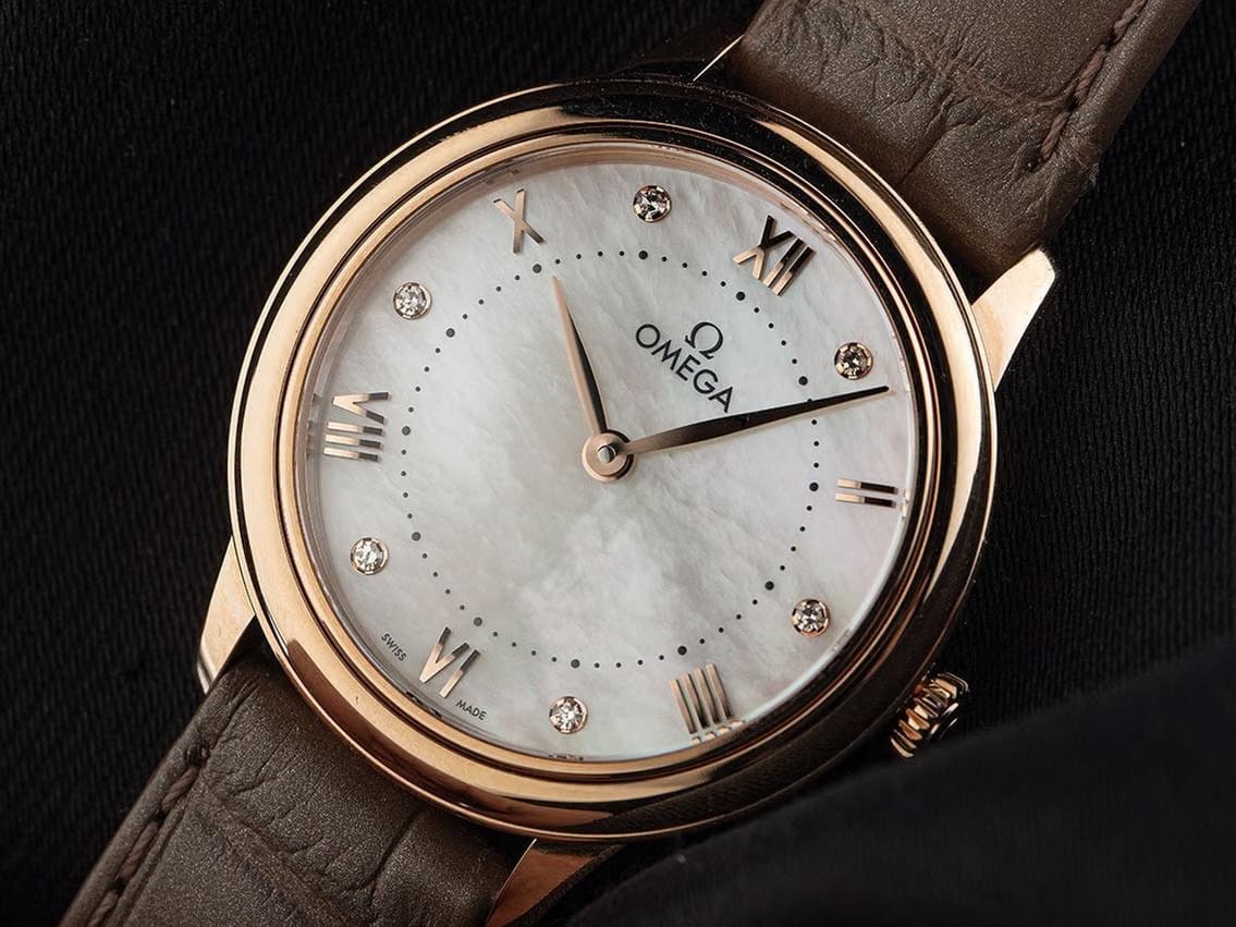 Omega De Ville Prestige Ref.434.53.30.60.55.001 2025 Full Set Ungetragen De Ville Prestige 18kt Sedna™-Gold Diamanten Perlmutt