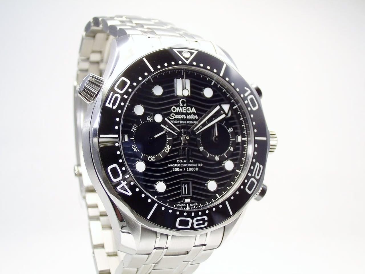 Omega Seamaster Diver 300 MCHRONO Diver 300m Automatic Black Dial 44mm 210.30.44.51.01.001