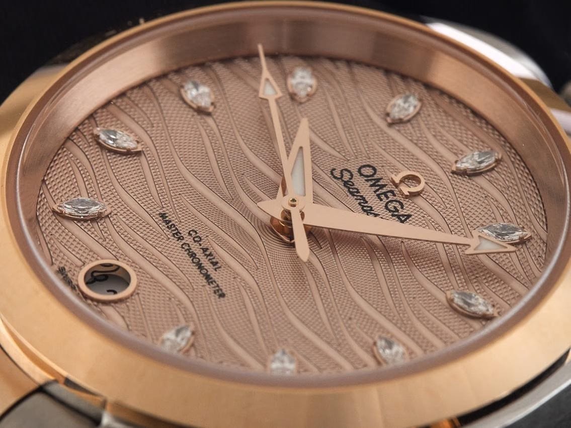 Omega Seamaster Aqua Terra Ref.220.20.34.20.59.001 2025 Full Set Ungetragen Seamaster Aqua Terra 150 M Diamanten Stahl 18kt Sedna™‑Gold