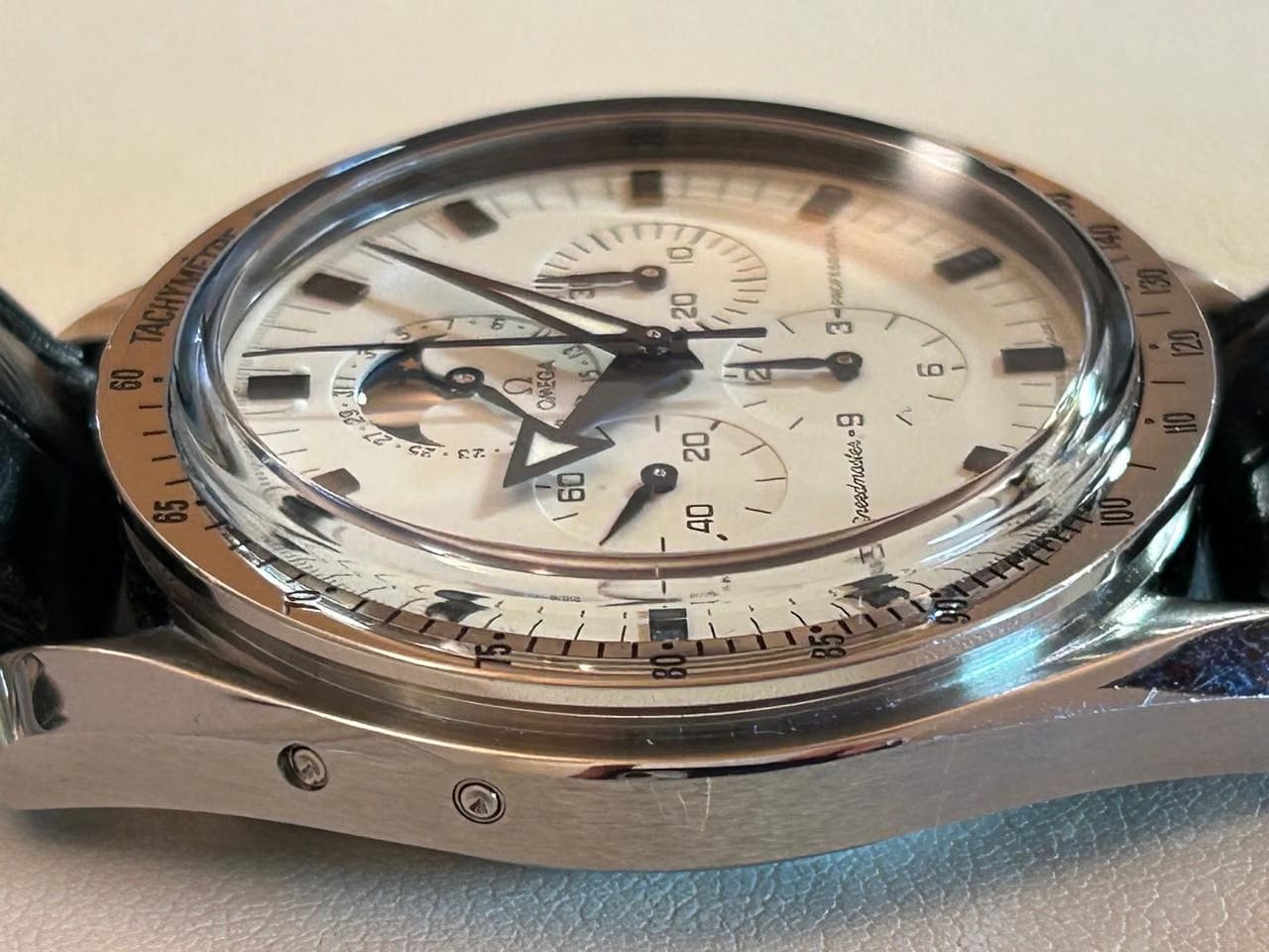 Omega Speedmaster38735000