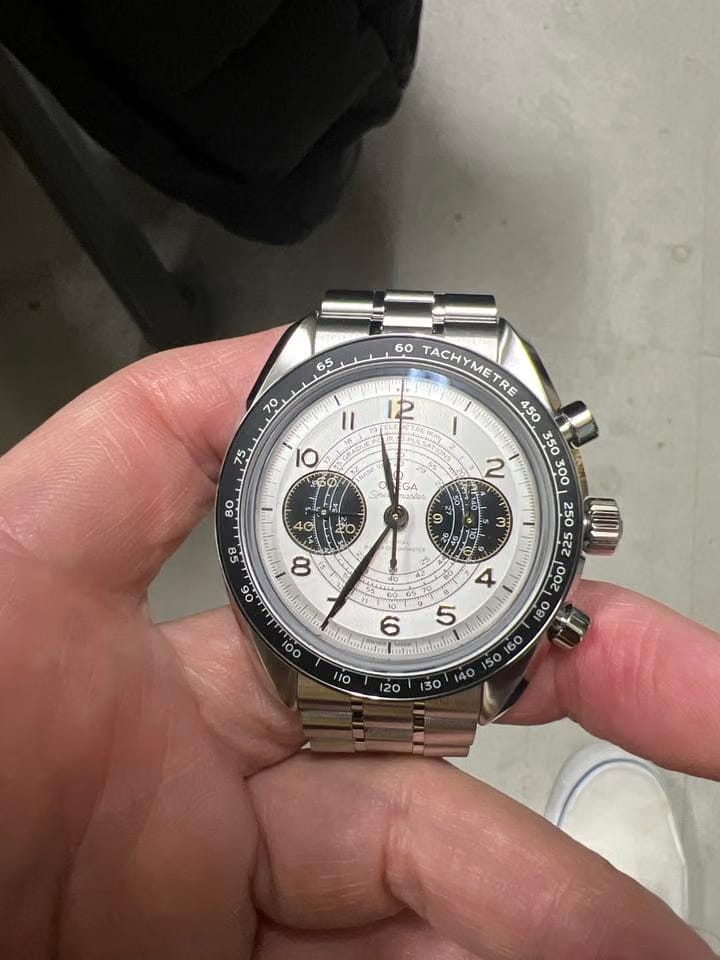 Omega Speedmaster52230435102001 Manual winding 2024 Like new & unworn