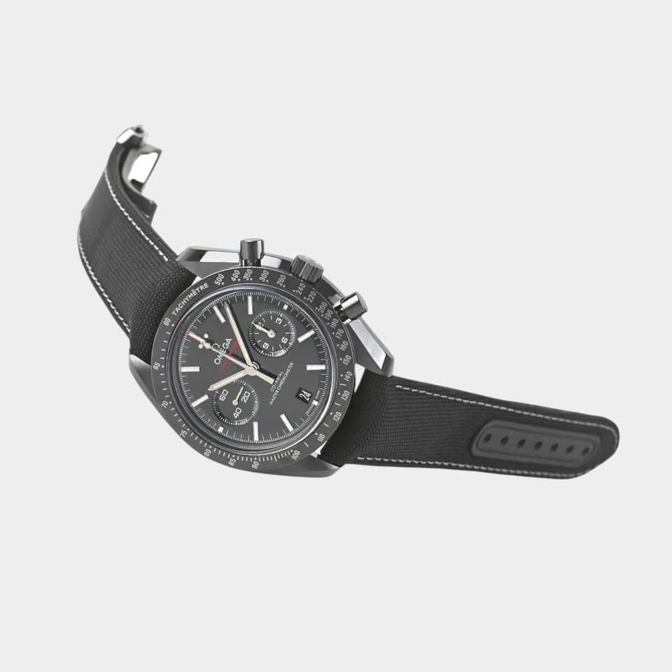 Omega Speedmaster Ceramic / 44.25 mm / Box&papers / 310.92.44.51.01.002