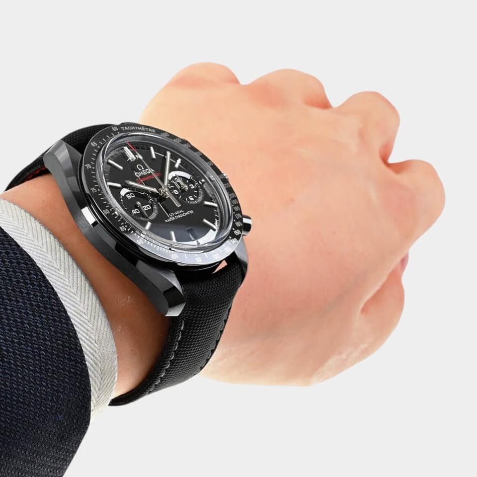 Omega Speedmaster Ceramic / 44.25 mm / Box&papers / 310.92.44.51.01.002